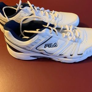 Men’s White Fila Shoes. Size 11.5